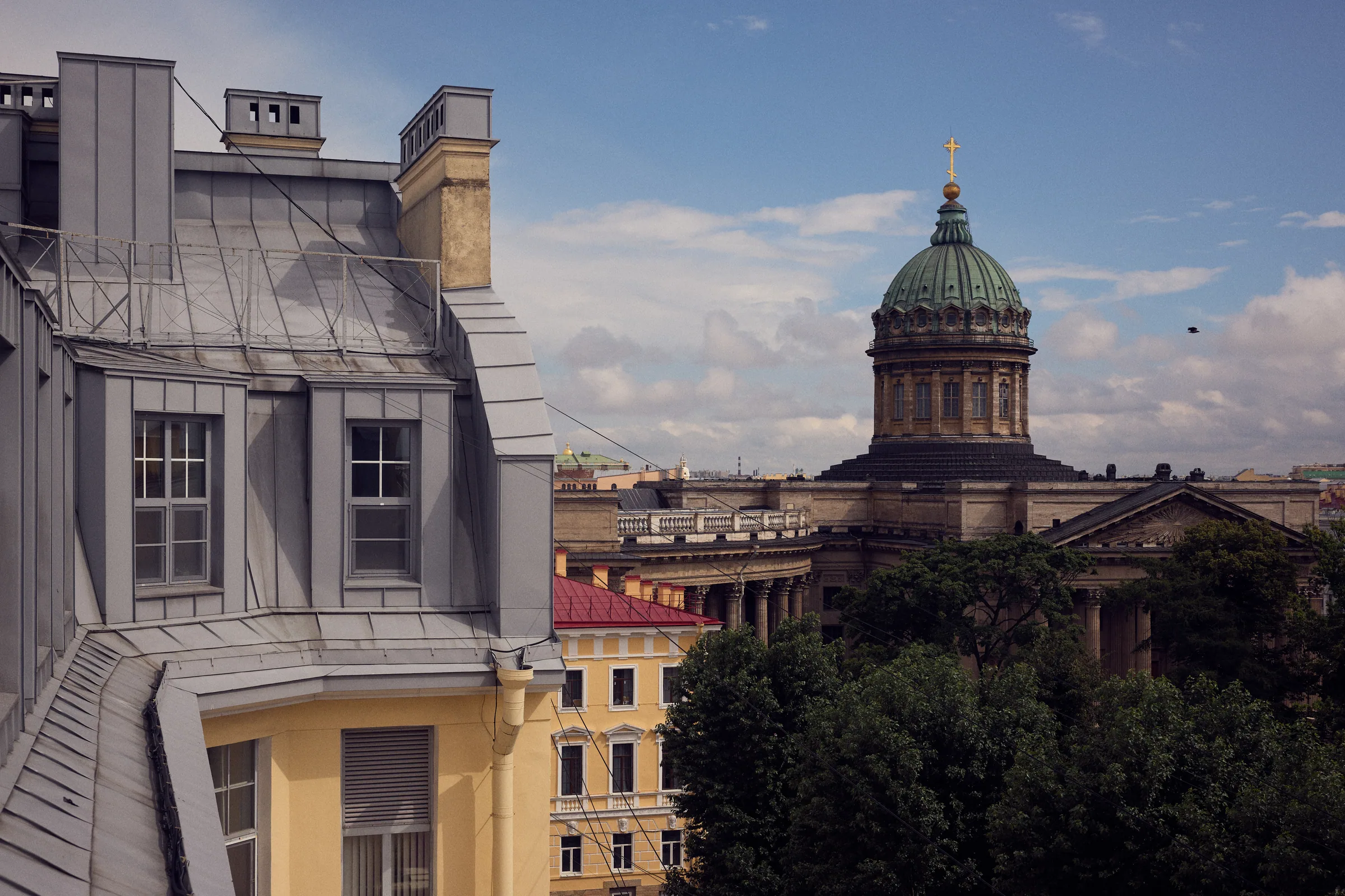 Казанский собор, вид из офиса Utopian Tours
